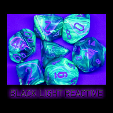 Plastic RPG Dice (Mega): Festive - Waterlily/White UV (CHX 22546)