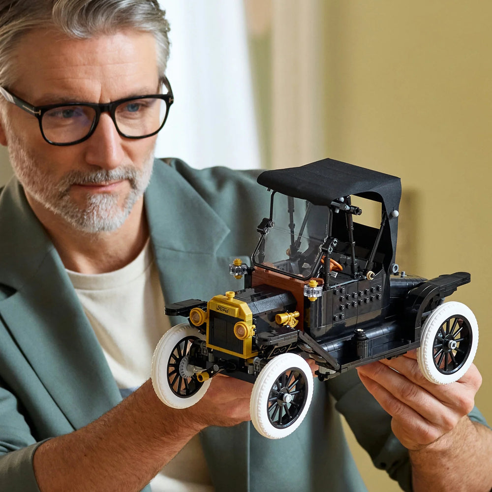 LEGO® Icons: Ford Model T - 11376