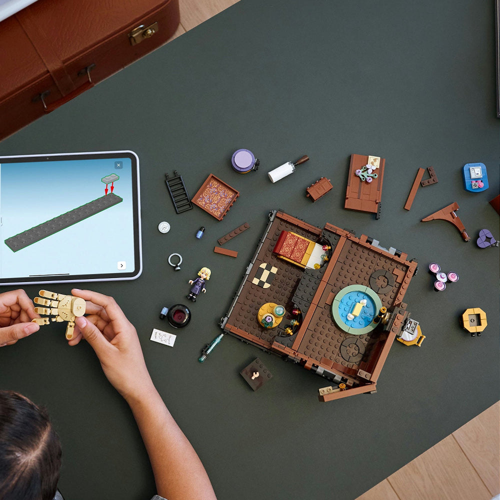 LEGO® Wednesday: Thing's Apartment - 76785