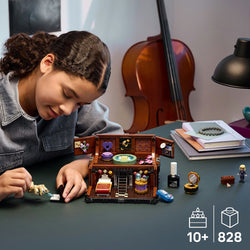 LEGO® Wednesday: Thing's Apartment - 76785