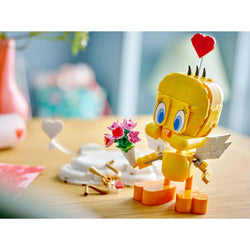 LEGO® Looney Tunes: Sweetheart Tweety Bird - 40824