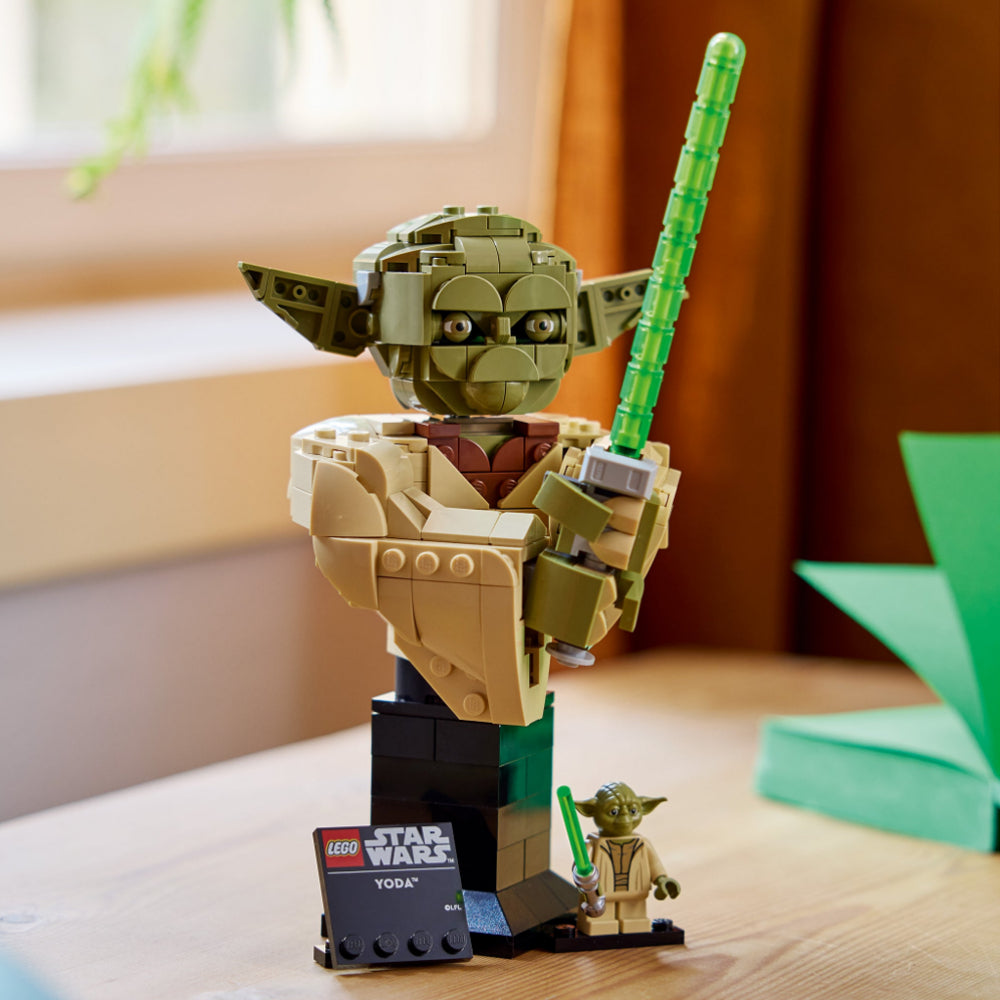 LEGO® Star Wars: Yoda™ - 75438